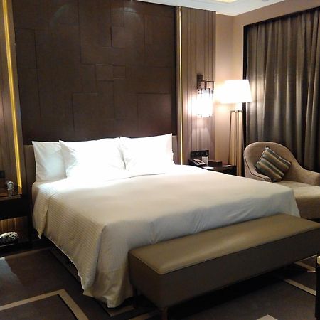 Wanda Realm Hotel Dongying Kamer foto